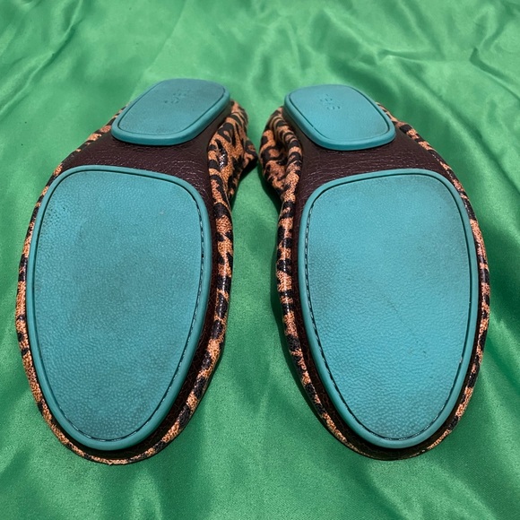 Leopard Print Tieks by Gavrielli - Picture 4 of 6